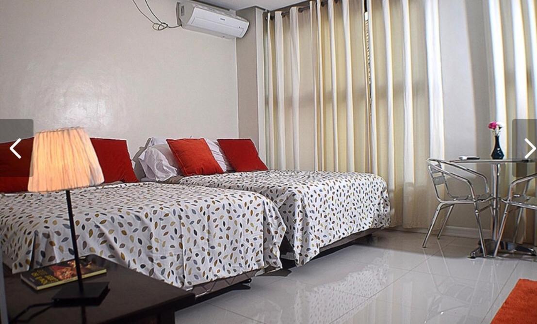 The Guest House Laoag Exteriér fotografie